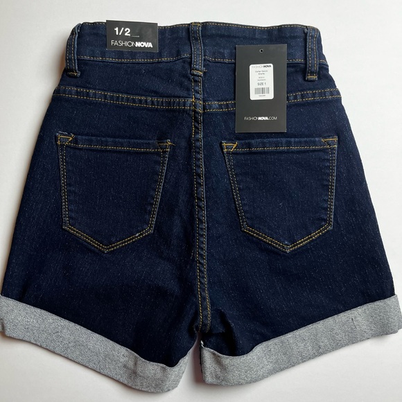Fashion Nova dark denim shorts - Picture 3 of 4